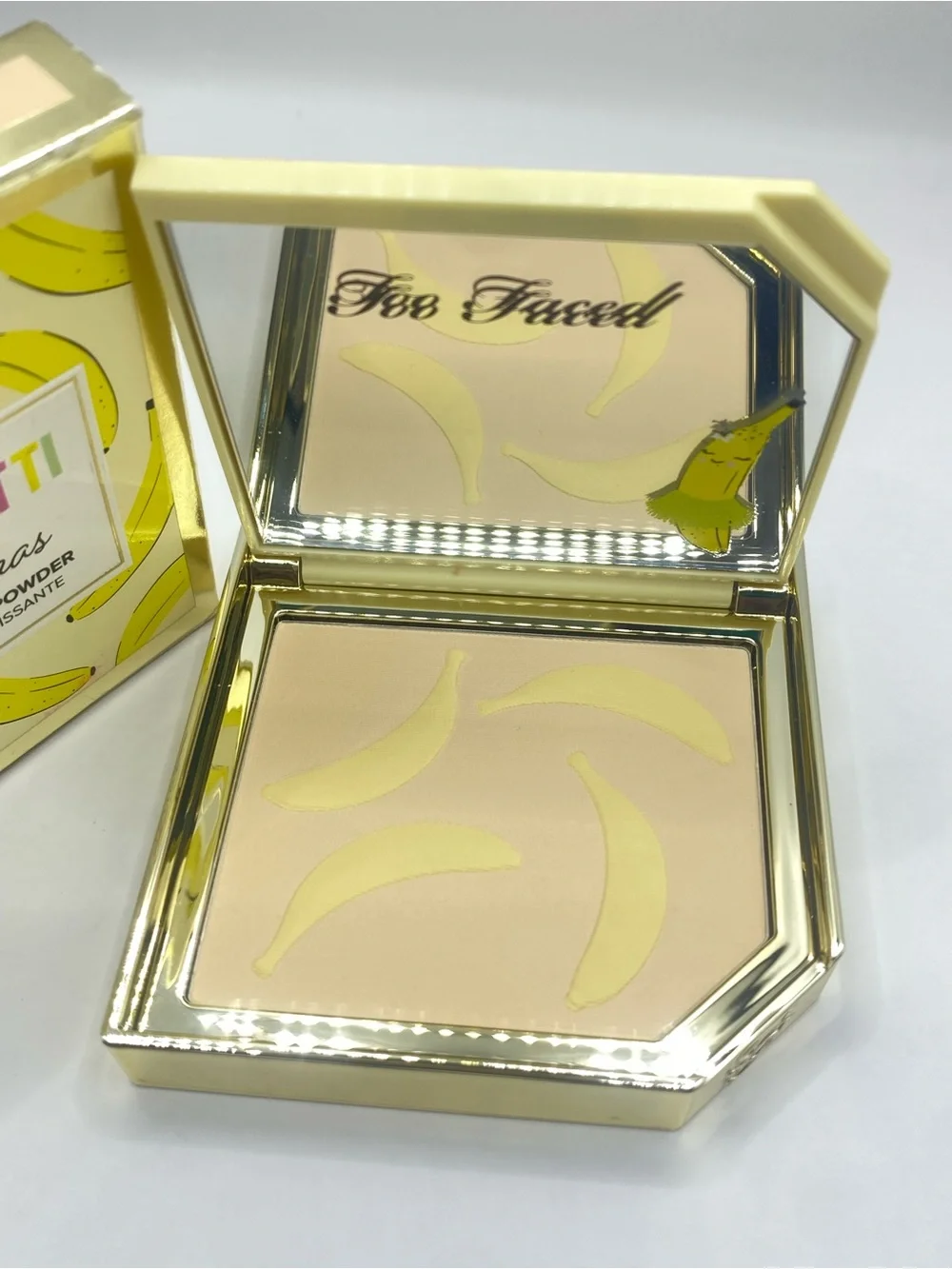 Too Faced Tutti‎ Frutti It's Bananas BANANA CREAM Brightening Setting Powder NIB